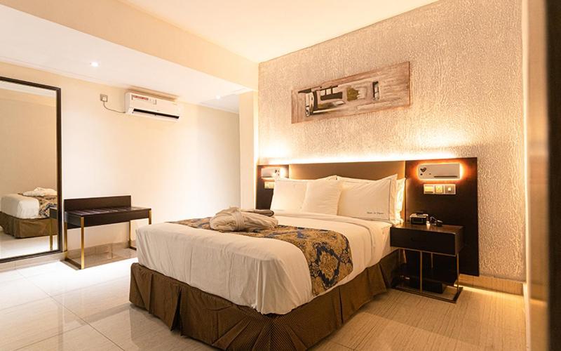 Hotel Le Figaro Дуала Екстериор снимка